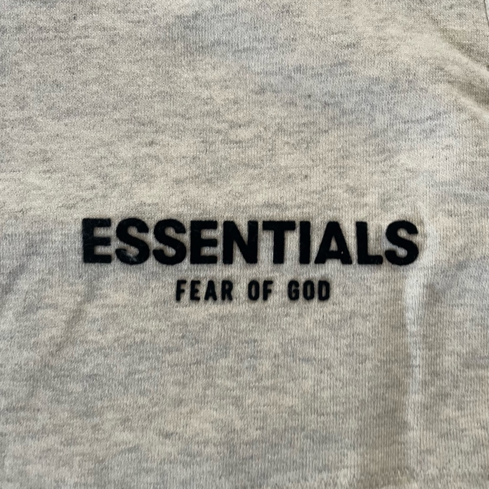 Fear got essentials, light oatmeal shorts - Picture 3 of 5